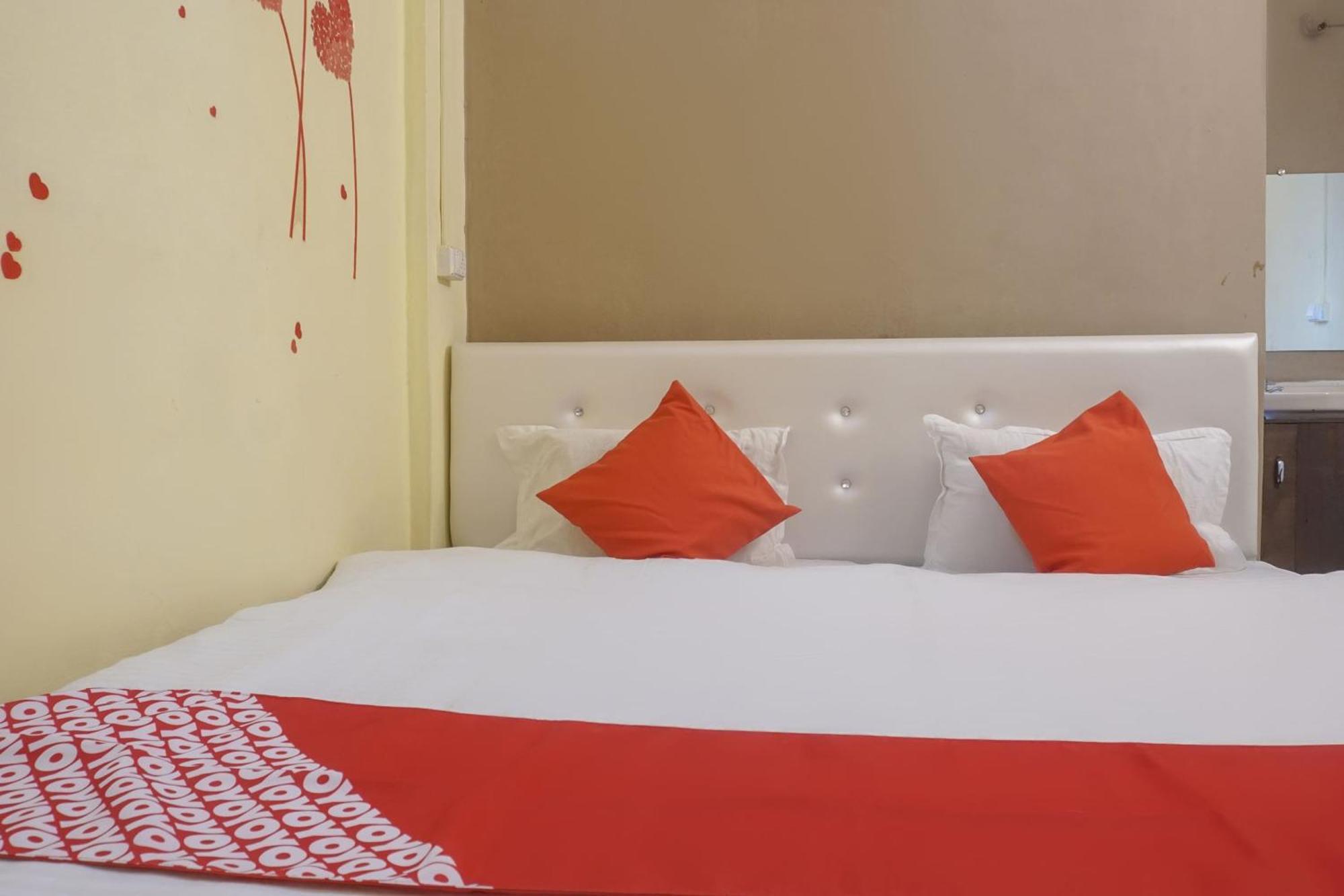 Hotel O R K Hotel Pimpri-Chinchwad المظهر الخارجي الصورة